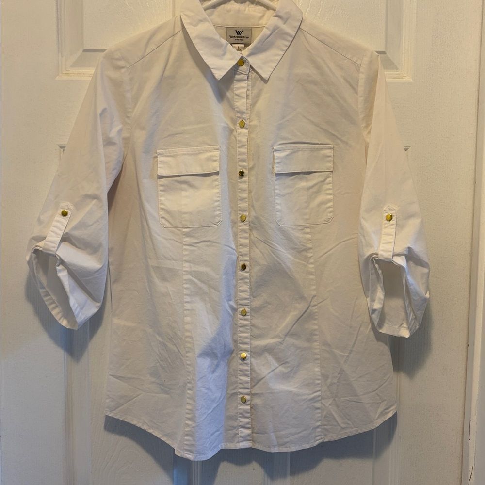 Worthington Stretch Large women’s button down blouse, gold buttons